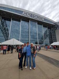 Kenny Chesney: Sun Goes Down Tour with Zac Brown Band