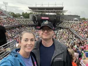 New Kids On The Block with Paula Abdul & DJ Jazzy Jeff