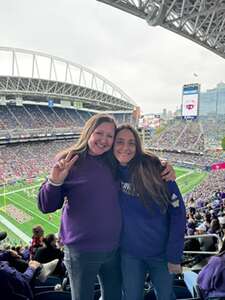 Washington Huskies - NCAA Football vs Washington State Cougars