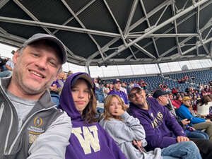 Washington Huskies - NCAA Football vs Washington State Cougars