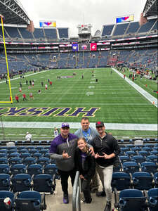 Washington Huskies - NCAA Football vs Washington State Cougars