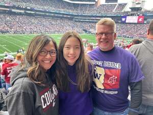 Washington Huskies - NCAA Football vs Washington State Cougars