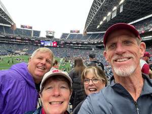 Washington Huskies - NCAA Football vs Washington State Cougars