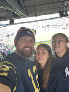 Navy Midshipmen - NCAA Football vs Notre Dame Fighting Irish