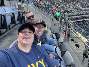 Navy Midshipmen - NCAA Football vs Notre Dame Fighting Irish