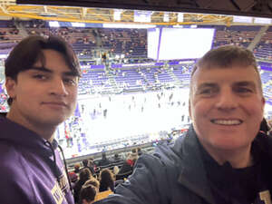 Washington Huskies - NCAA Men's Basketball vs Washington State Cougars