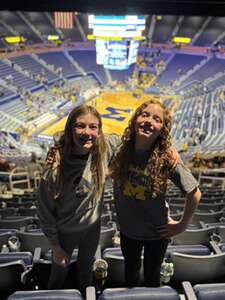 Michigan Wolverines - NCAA Men's Basketball vs Iowa Hawkeyes