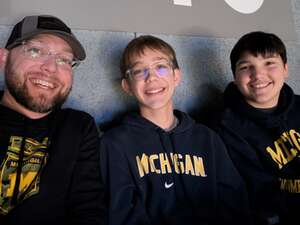 Michigan Wolverines - NCAA Men's Basketball vs Iowa Hawkeyes