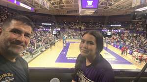 Washington Huskies - NCAA Women's Volleyball vs Washington State Cougars