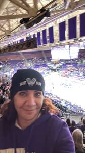 Washington Huskies - NCAA Women's Volleyball vs Washington State Cougars