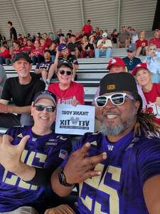 Washington Huskies - NCAA Football vs Washington State Cougars