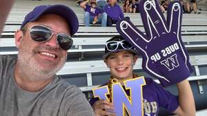 Washington Huskies - NCAA Football vs Washington State Cougars