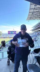 Washington Huskies - NCAA Football vs Washington State Cougars