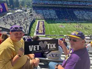 Washington Huskies - NCAA Football vs Washington State Cougars