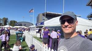 Washington Huskies - NCAA Football vs Washington State Cougars