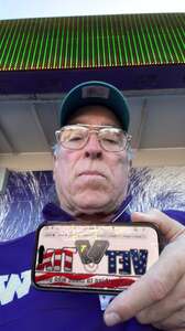 Washington Huskies - NCAA Football vs Washington State Cougars