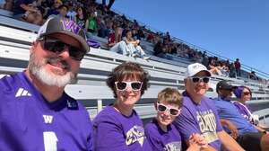 Washington Huskies - NCAA Football vs Washington State Cougars