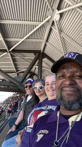 Washington Huskies - NCAA Football vs Washington State Cougars