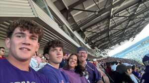 Washington Huskies - NCAA Football vs Washington State Cougars