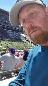 Washington Huskies - NCAA Football vs Washington State Cougars