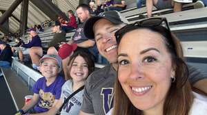 Washington Huskies - NCAA Football vs Washington State Cougars