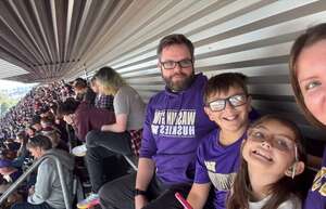 Washington Huskies - NCAA Football vs Washington State Cougars