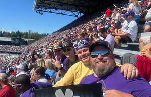 Washington Huskies - NCAA Football vs Washington State Cougars