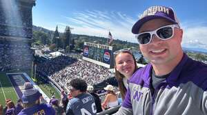 Washington Huskies - NCAA Football vs Washington State Cougars