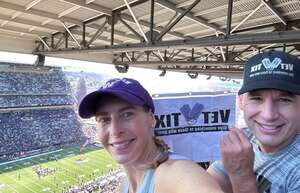 Washington Huskies - NCAA Football vs Washington State Cougars