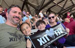 Washington Huskies - NCAA Football vs Washington State Cougars