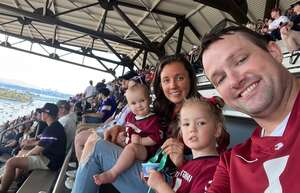 Washington Huskies - NCAA Football vs Washington State Cougars