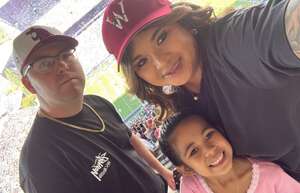 Washington Huskies - NCAA Football vs Washington State Cougars