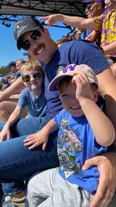 Washington Huskies - NCAA Football vs Washington State Cougars