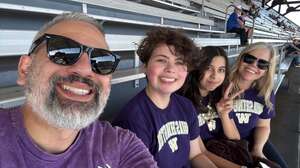 Washington Huskies - NCAA Football vs Washington State Cougars