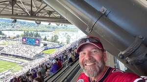 Washington Huskies - NCAA Football vs Washington State Cougars