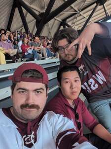 Washington Huskies - NCAA Football vs Washington State Cougars