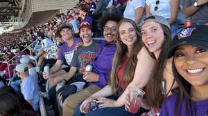 Washington Huskies - NCAA Football vs Washington State Cougars