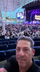BRAD PAISLEY LIVE