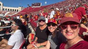USC Trojans - NCAA Football vs Oregon Ducks