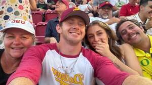 USC Trojans - NCAA Football vs Oregon Ducks