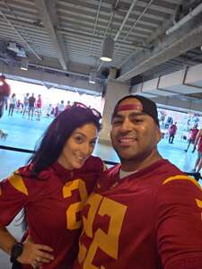 USC Trojans - NCAA Football vs Washington Huskies