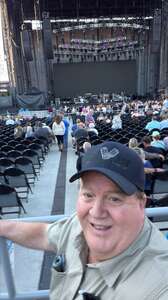 BRAD PAISLEY LIVE