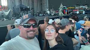 BRAD PAISLEY LIVE