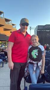 BRAD PAISLEY LIVE