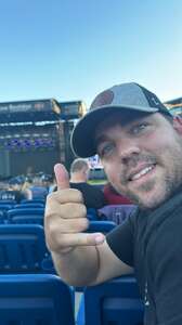 BRAD PAISLEY LIVE
