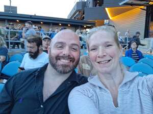 BRAD PAISLEY LIVE