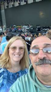 BRAD PAISLEY LIVE