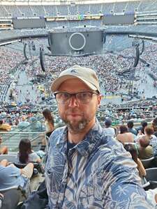 Ed Sheeran: LOOP Tour