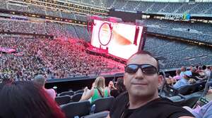 Ed Sheeran: LOOP Tour