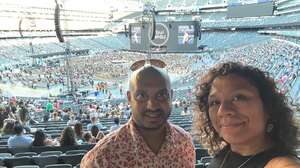 Ed Sheeran: LOOP Tour